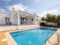 Encantador chalet con piscina en Calan Porter, Alayor, Menorca