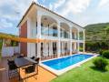 Chalet con encanto mediterráneo y vistas al mar en Cala Ratolí, Menorca