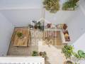 Elegancia atemporal y confort contemporáneo en una casa de pueblo restaurada con exquisito gusto. Alayor. Menorca