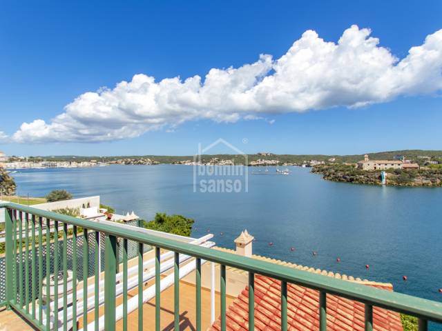 Penthouse with panoramic views of the Port of Mahón. Es Castell. Menorca.