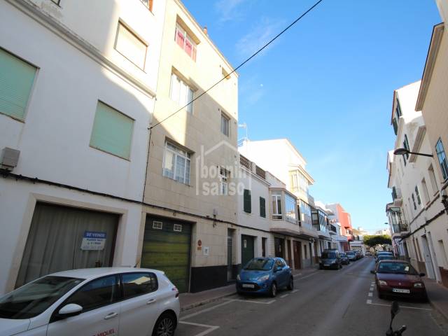 Large first floor flat in Alayor, Menorca