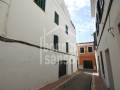 Amplia casa con garaje y terraza en Mahón, Menorca