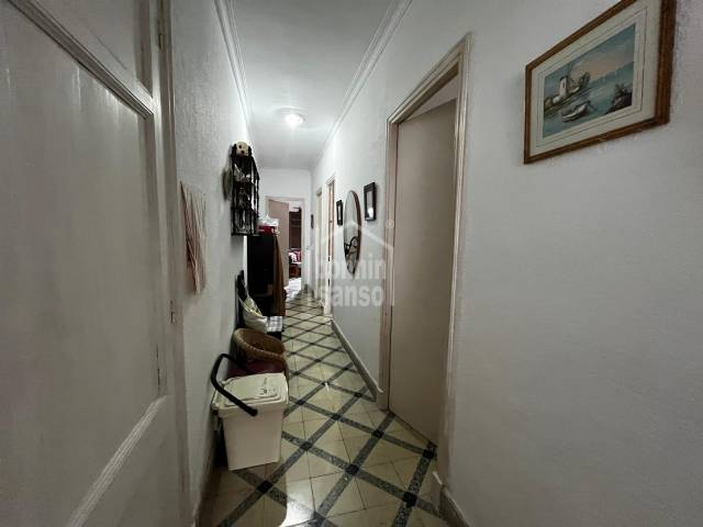 Opportunity in Mahón – Apartment with Great Potential Near the Centre