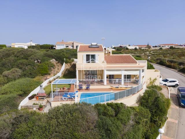 Villa with pool in a quiet area of Cala Llonga, Menorca