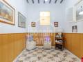 Centrally located town house in Mahon, Menorca