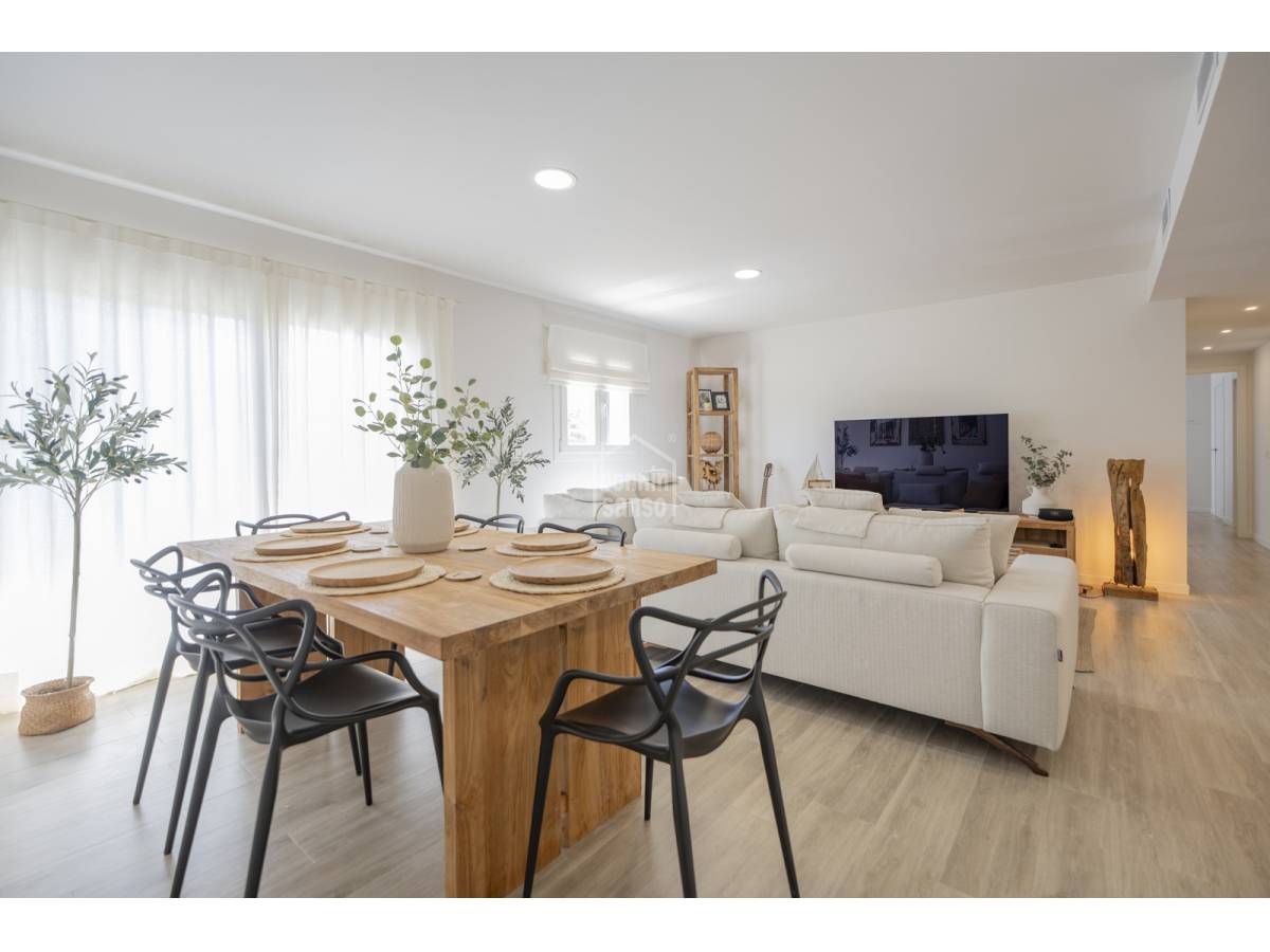 Elegante apartamento en primera planta en excelente estado, Mahón, Menorca