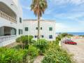¡Veranos de lujo te esperan! Apartamento en planta baja con vistas al mar en Santo Tomás, Menorca.