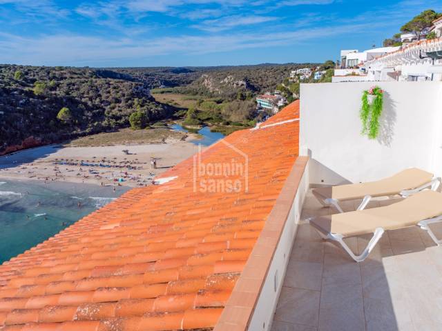 Appartement élégant à Cala’n Porter avec vues spectaculaires, Minorque.