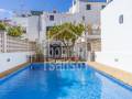 Elegant home with garden and swimming pool in Mahón, Menorca.