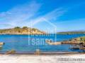 Una joya frente al mar en Es Grau, con licencia turística – Vive Menorca en su máxima expresión