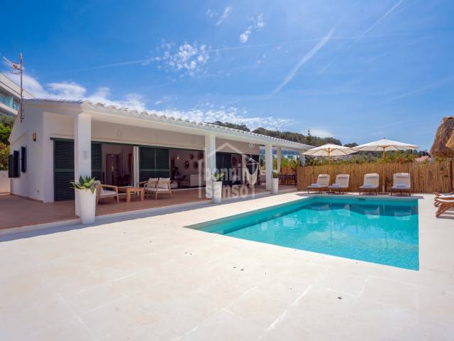 Exclusivo chalet reformado con licencia turística en Santo Tomás, Menorca
