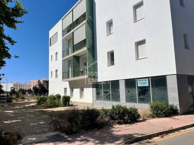 Elegant second floor flat in a modern new development in Mahon, Menorca