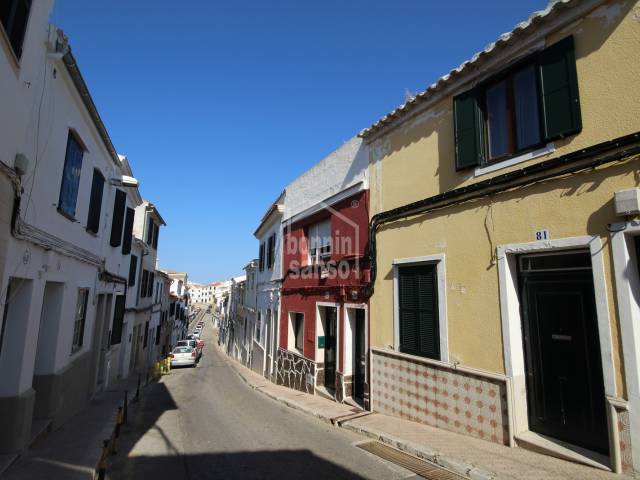 Casa en planta baja con jardín en Mahón, Menorca