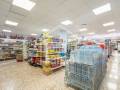 Local comercial en venta con explotación activa de supermercado sito en Cap Artruix, Ciutadella, Menorca