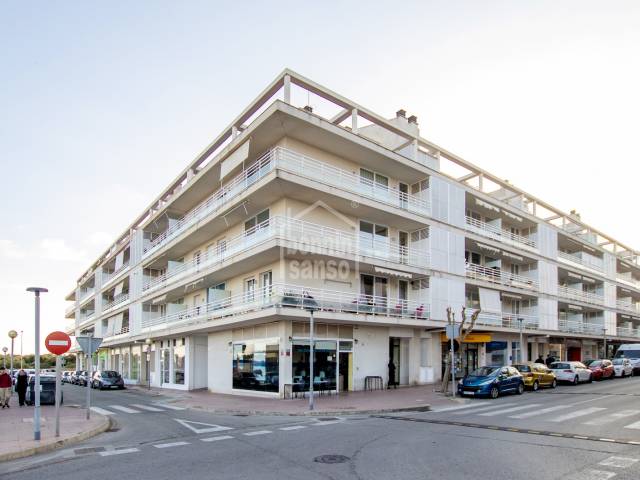 Flat divided into two units with rental contracts in place, Mahon, Menorca