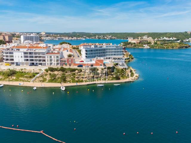 Apartamentos nuevos a estrenar en Es Castell, con vistas al mar. Menorca