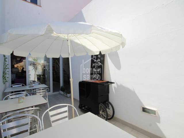 Sold as a going concern, cafeteria in prime location, Ciutadella, Menorca