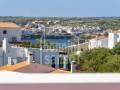 Chalet de diseño contemporáneo de nueva construcción en Cala Llonga, Mahón