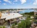 Casa muy especial en posición privilegiada, con vistas panorámicas al puerto de Mahón, Menorca