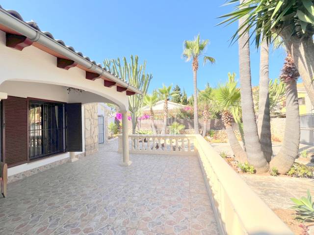 Charmante villa à quelques mètres du centre de Cala Millor, Majorque.