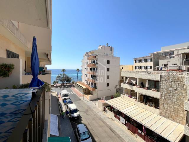 Appartement ensoleillé avec deux chambres et vue latérale sur la mer à Cala Millor, Majorque