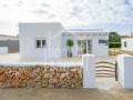 Amplio chalet con piscina y vistas al campo en Addaya, Menorca