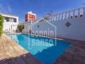 Front line villa in Es Castell with tourist license, Menorca.