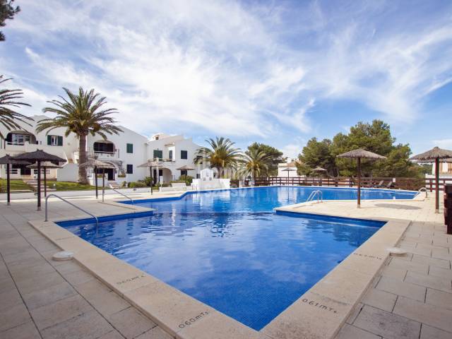 Fantástico apartamento con dos terrazas en Addaya, Menorca