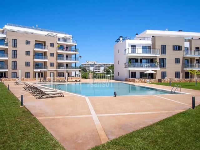 Modern new build ground floor apartment in Sa Coma, 10 minutes from the Beach, Mallorca