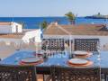 Elegante Apartamento Costero con Terraza Privada y Vistas al Mar en Salgar, Menorca