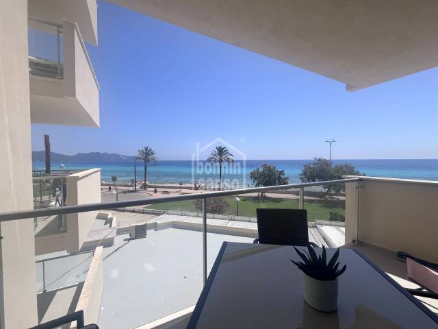 Appartement en première ligne de mer à Cala Millor – Disponible de septembre 2026 à juin 2027