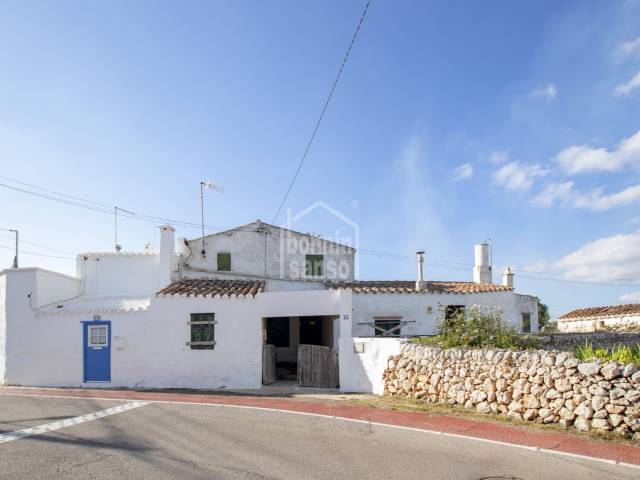 Landhaus zum reformieren bei Sant Lluis auf Menorca.
