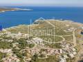 Parcela edificable de 903 m2, cerca de la playa de Arenal den Castell. Menorca