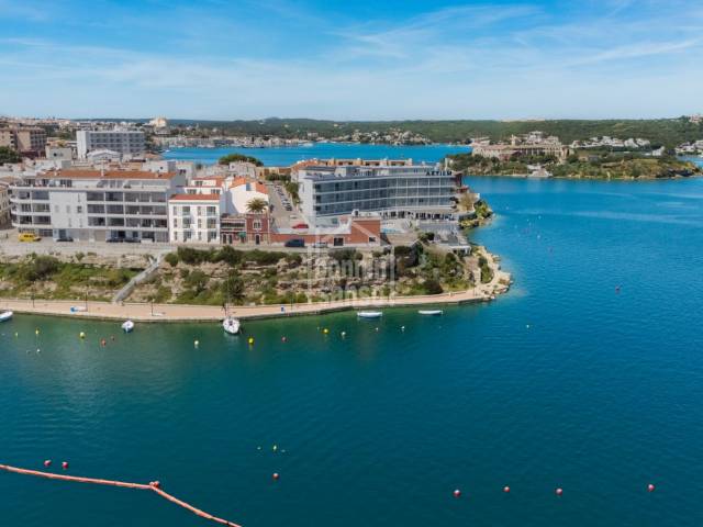 Apartamentos nuevos a estrenar en Es Castell, con vistas al mar. Menorca