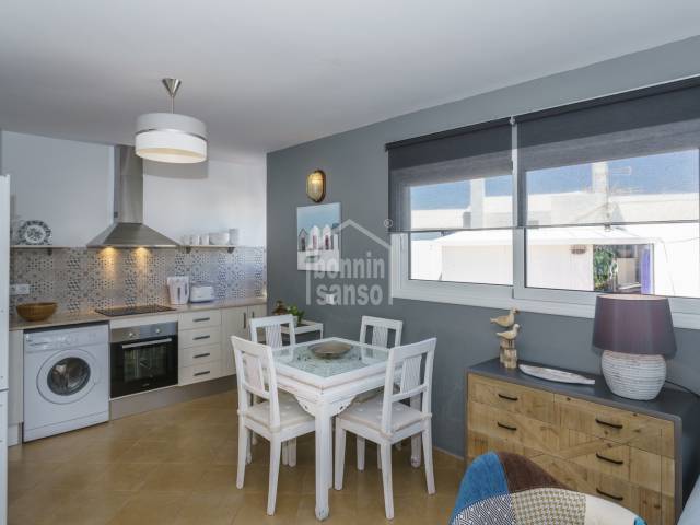 Bellissimo appartamento duplex completamente ristrutturato a pochi minuti dalla spiaggia di Santandría, Menorca