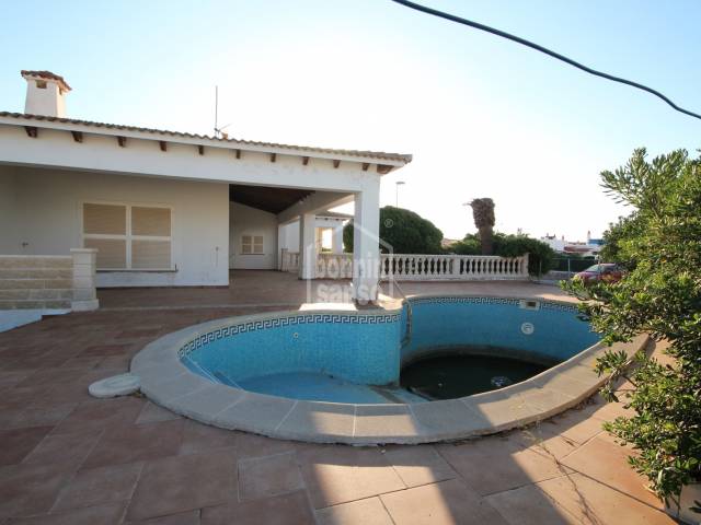 Large villa with pool in Cap d'Artrutx, Ciutadella, Menorca