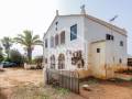 Profitez de la paix et de la tranquillité de la campagne dans cette belle maison de campagne située à proximité de Ciutadella, Minorque