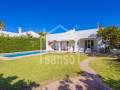 Villa mit Pool und Touristenlizenz in Calan Bosch, Ciutadella, Menorca, Balearen