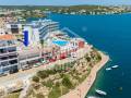 Magnifica propiedad en 1ª Linea en Es Castell (Menorca)