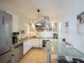 Bonito apartamento con terraza, jardín, dos parkings y vistas al mar en Coves Noves, Es Mercadal. Menorca.