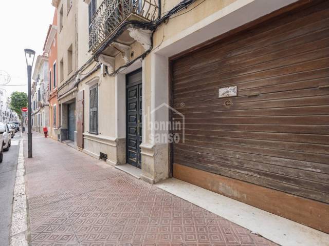 Garaje independiente en zona centro de Mahón, Menorca