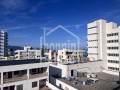Penthouse lumineux avec grandes terrasses et vue latérale sur la mer à Cala Millor