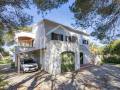 Freistehendes Duplex-Chalet mit großem Grundstück in Sa Caleta, Ciutadella, Menorca