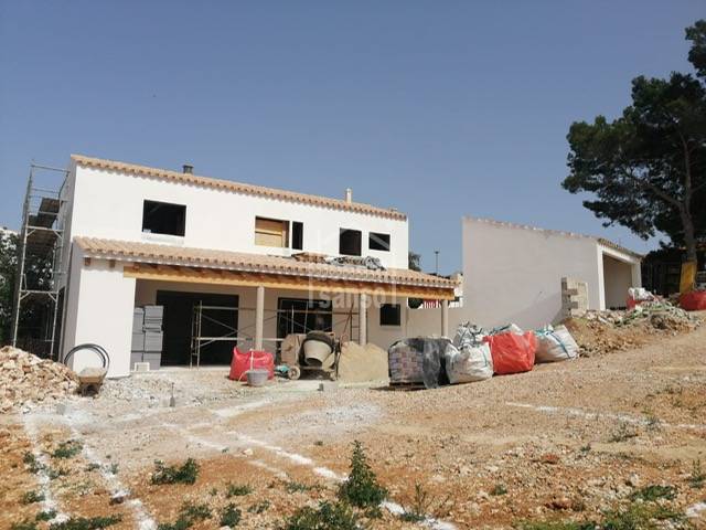 Villa under construction. Canutells Menorca