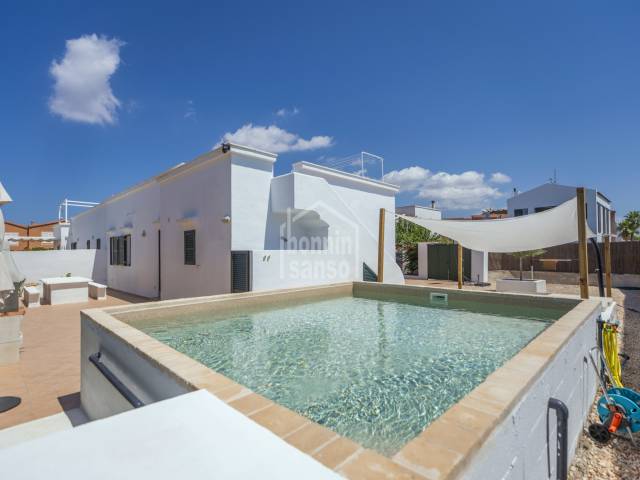 Wunderschönes, makelloses Chalet in Cala Blanca, Ciutadella, Menorca