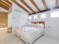 A jewel in the Menorcan countryside with 50 hectares of land.