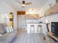 EXCLUSIVA: Bonito apartamento con vistas parciales al mar en Playa de Fornells, Es Mercadal, Menorca.