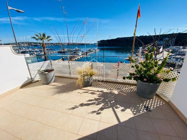 Unglaubliches Triplex in Puerto de Mahón, Menorca.