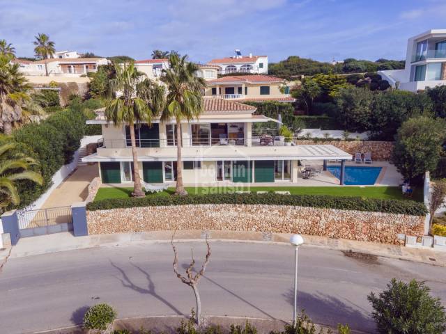 Exceptional villa with impressive views over the Port of Mahon. Menorca