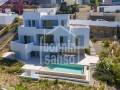 Chalet de diseño contemporáneo de nueva construcción en Cala Llonga, Mahón